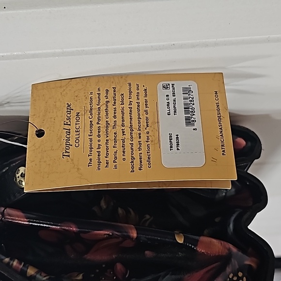 Patricia Nash - Picture 2 of 6